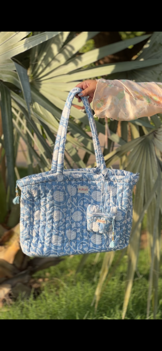 Light blue floral laptop tote bag