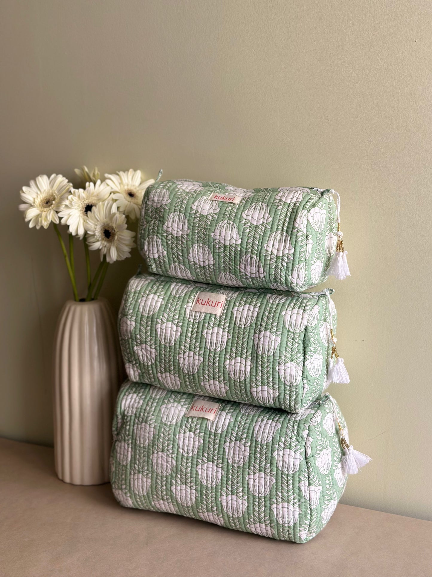 Minty Bloom Pouch (Set of 3)