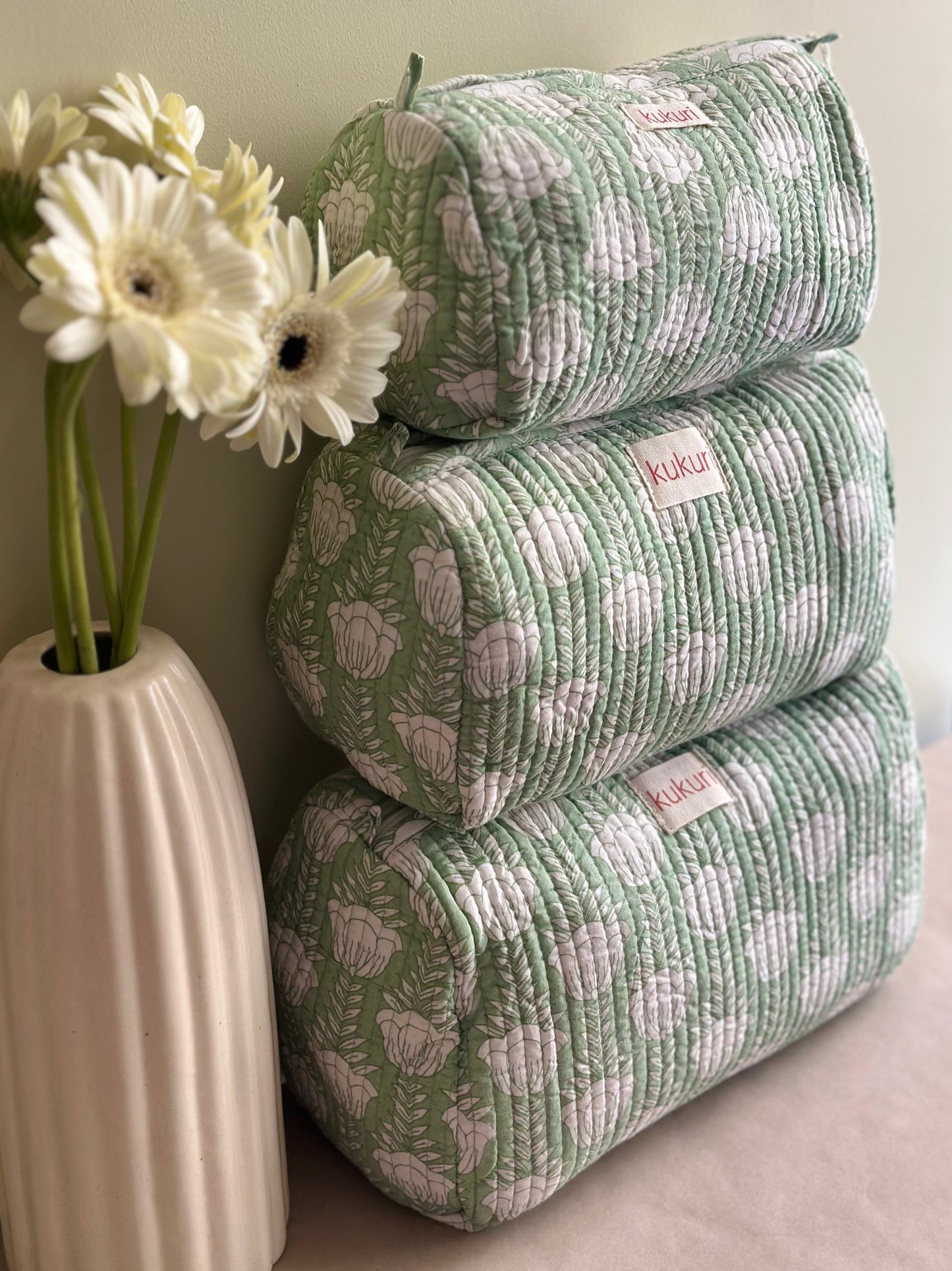 Minty Bloom Pouch (Set of 3)
