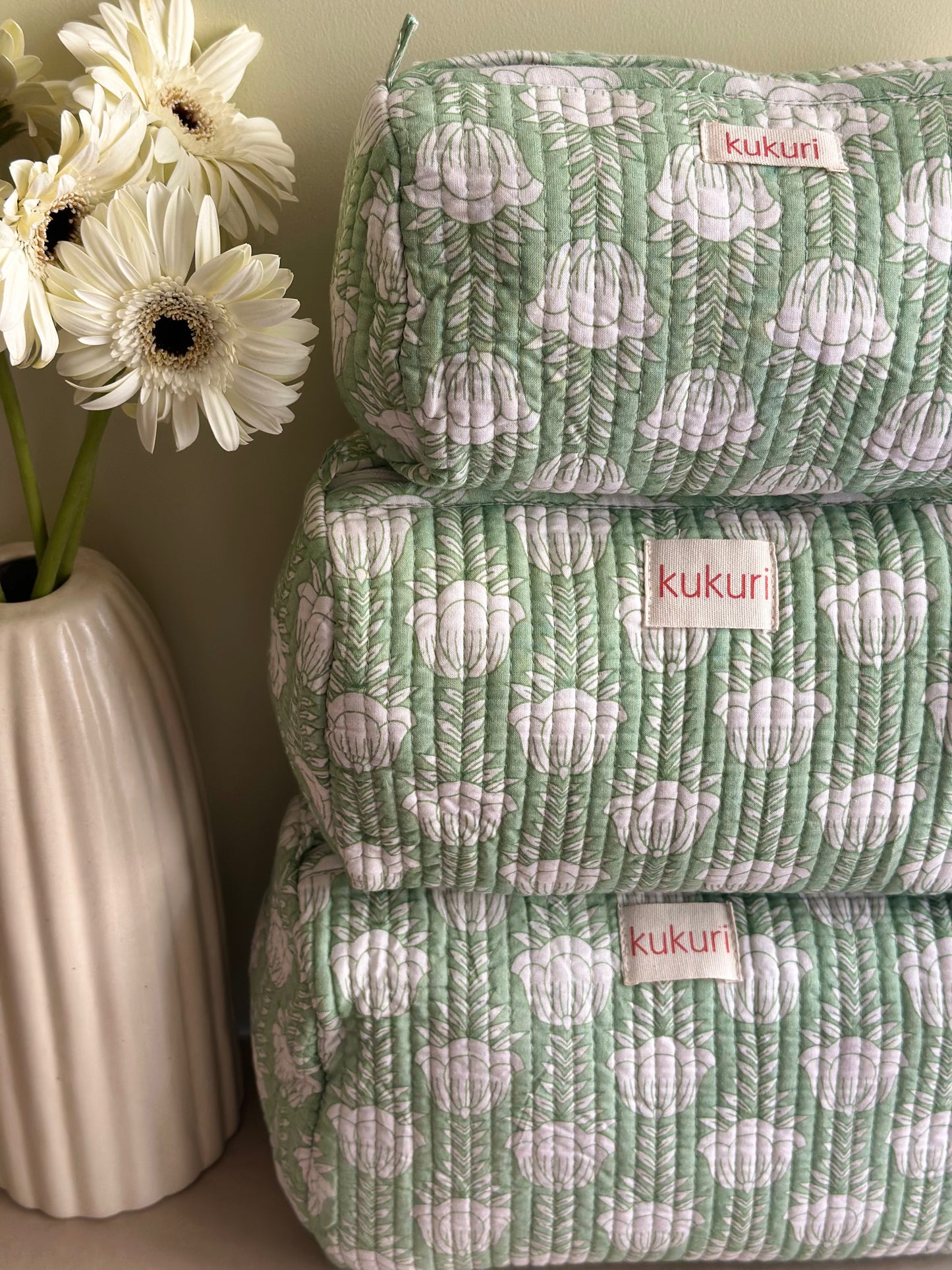 Minty Bloom Pouch (Set of 3)