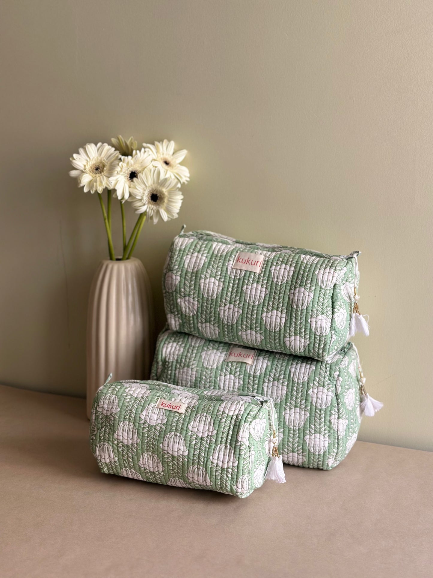 Minty Bloom Pouch (Set of 3)